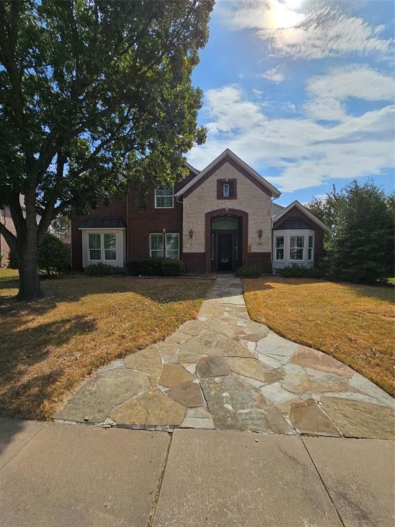 3904 Moonbeam Court — photo
