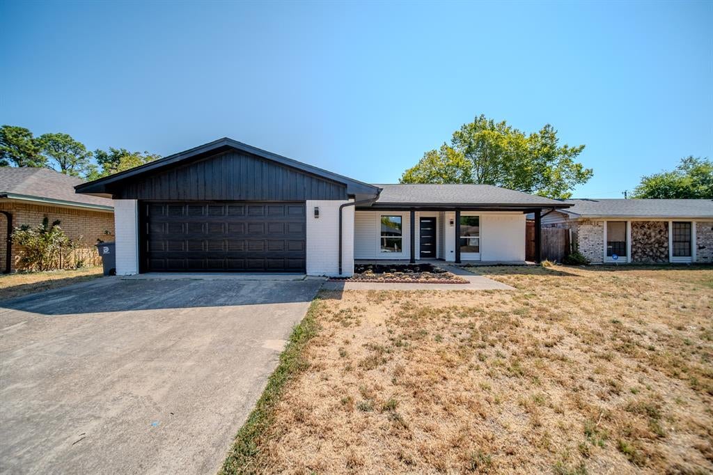 238 Prairie Vista Drive — photo