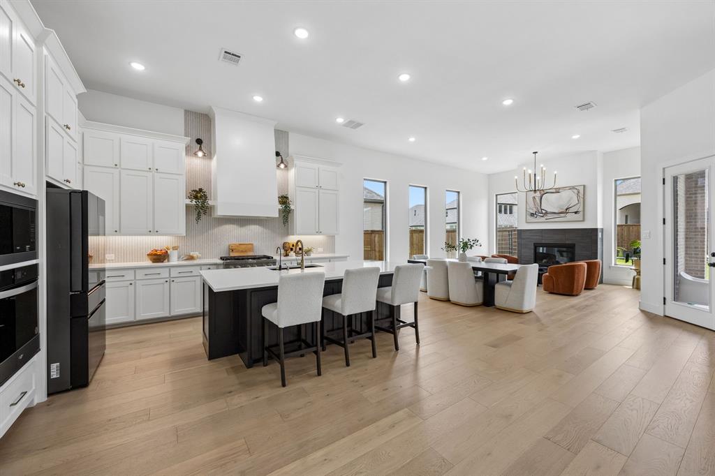 3140 Barclay Lane — photo