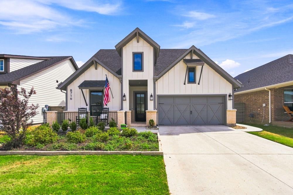 8716 Bur Oak Drive — photo