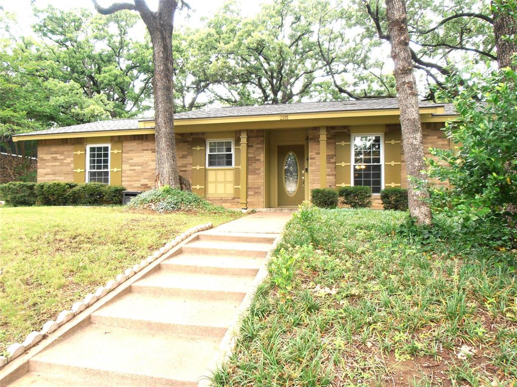 2911 Norwood Lane — photo