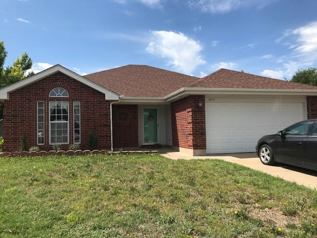 3517 Mistletoe Court — photo