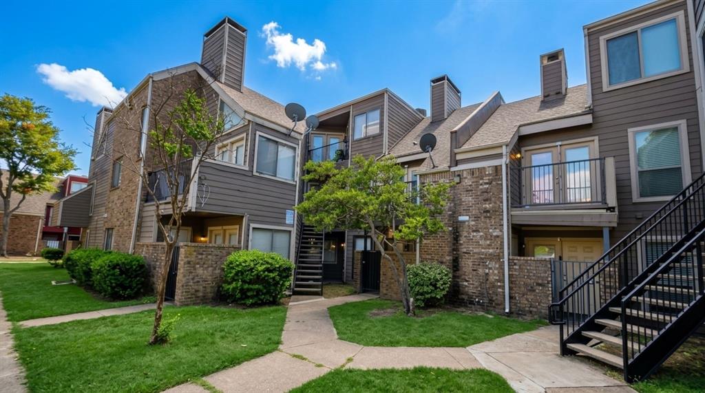 9829 Walnut Street O 207 — photo