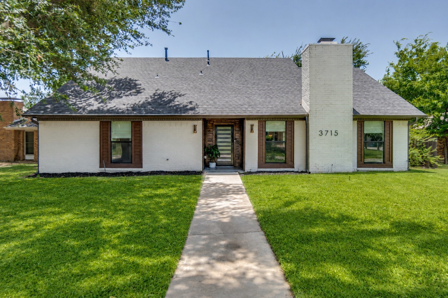 3715 Westminster Drive — photo
