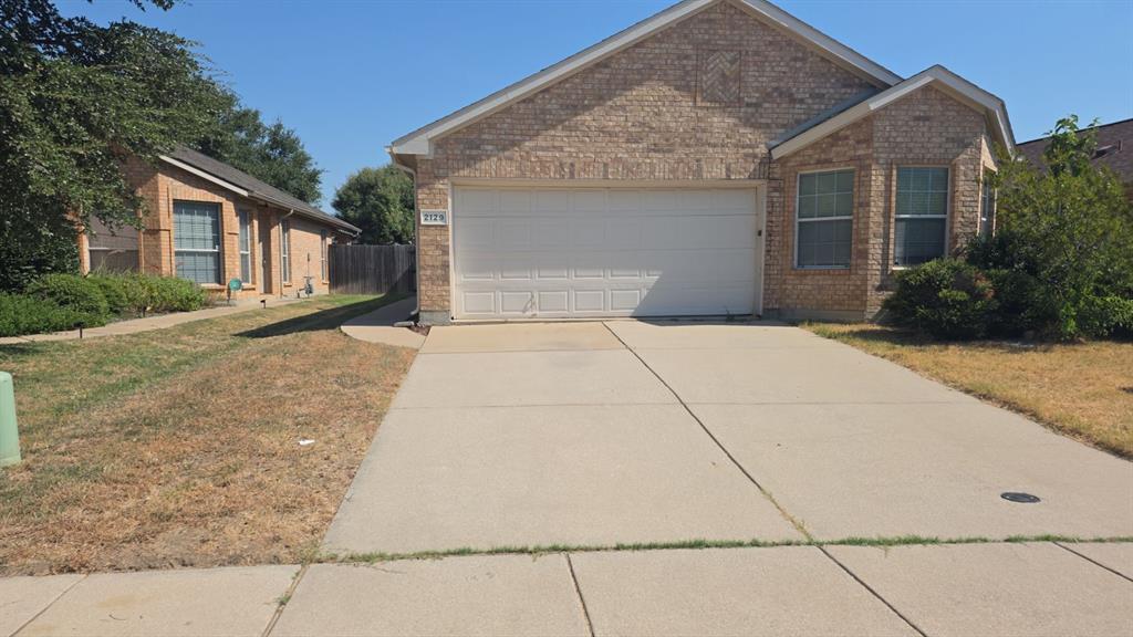 2129 Charmion Lane — photo