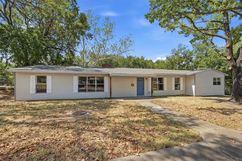 13 MacArthur Drive — photo