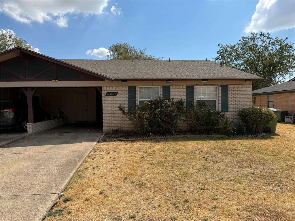 306 Evelyn Drive — photo