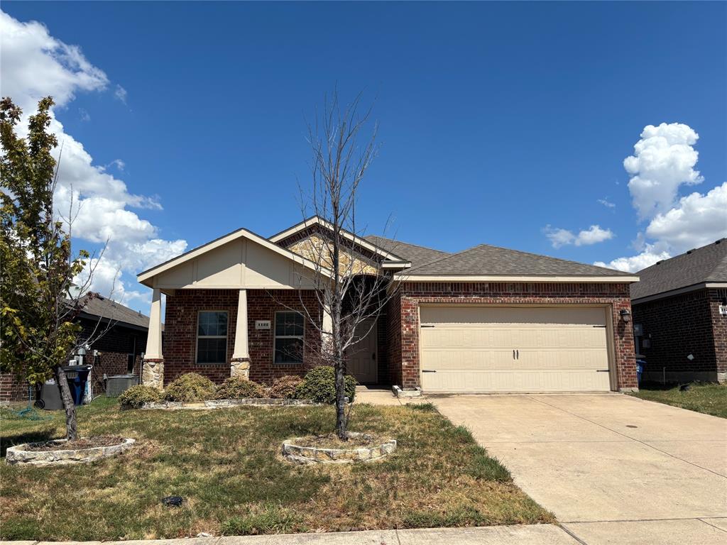 1122 Bellevue Drive — photo