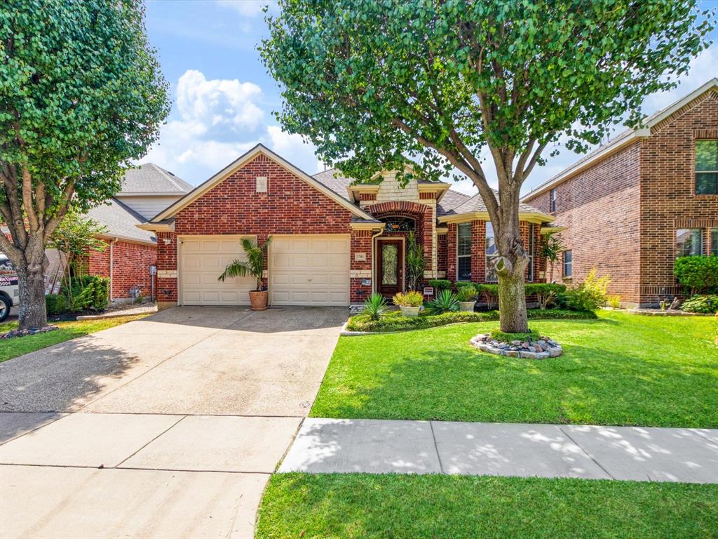 2703 Cove Drive — photo