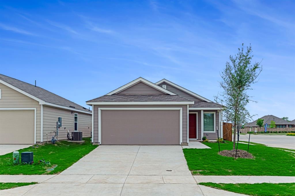 7109 Gray Wolf Lane — photo