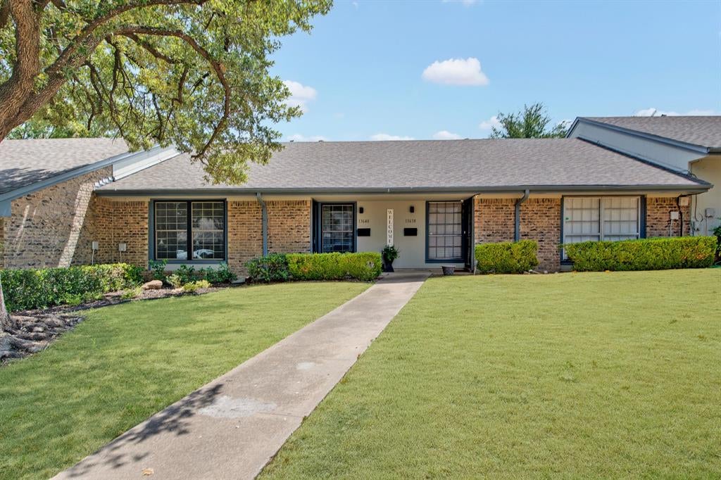 13640 Flagstone Lane — photo