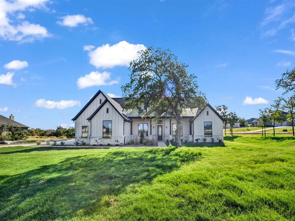 740 Burr Oak Lane — photo