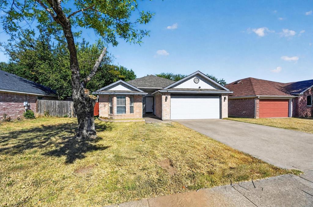 1137 Darren Drive — photo