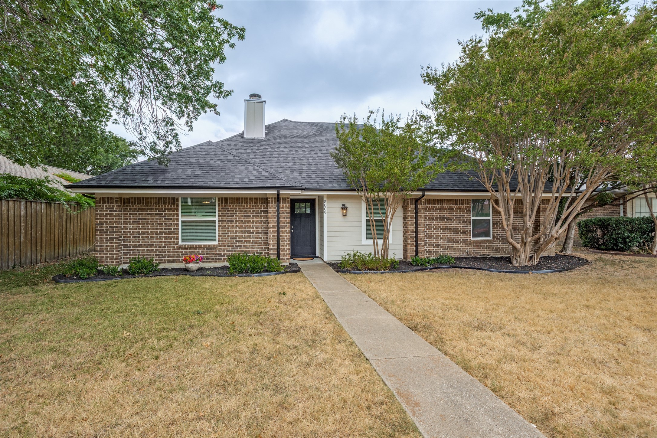 5009 Eagle Pass, Plano, TX 75023 — photo 2