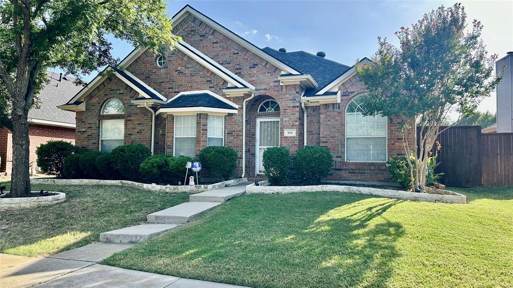808 Pinnacle Circle — photo