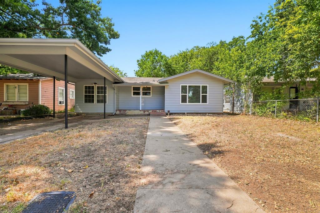 904 Bales Street — photo