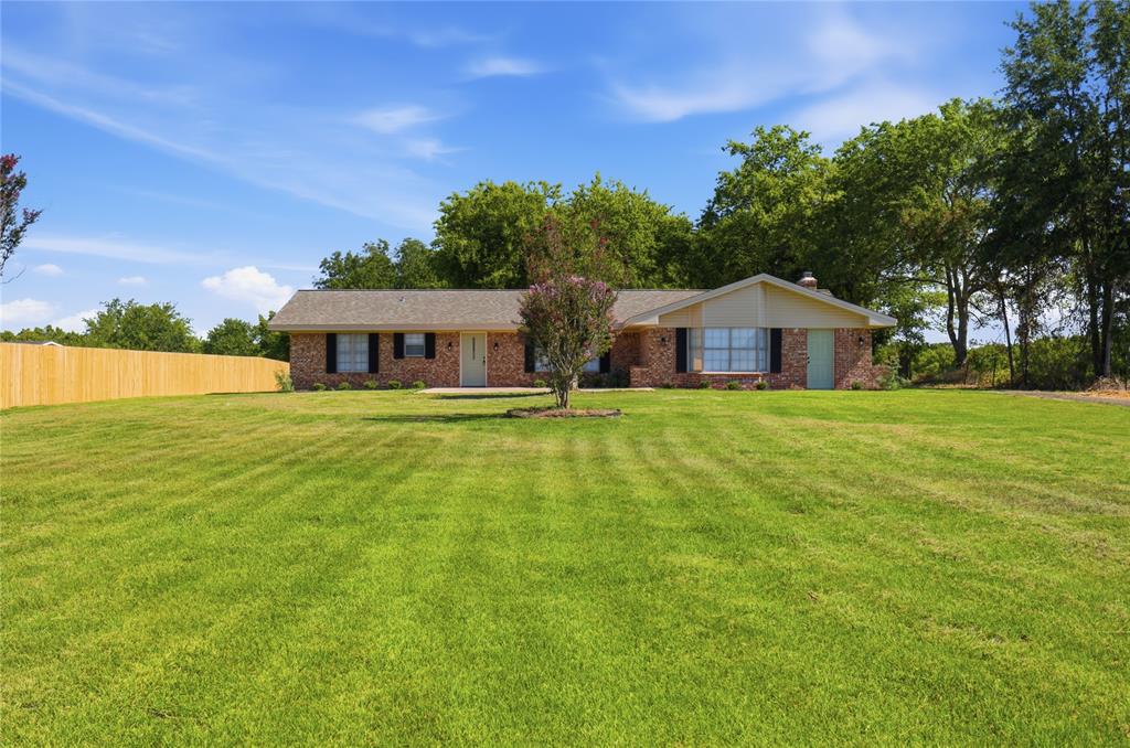 1329 County Road 3357 — photo