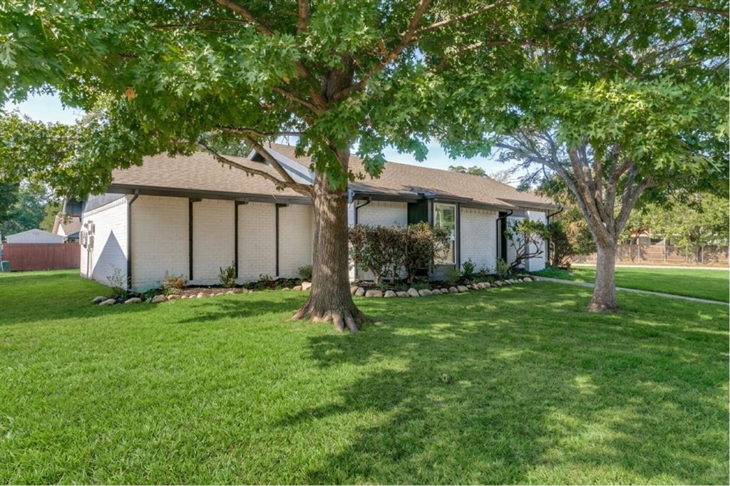 1742 Marblehead Drive — photo