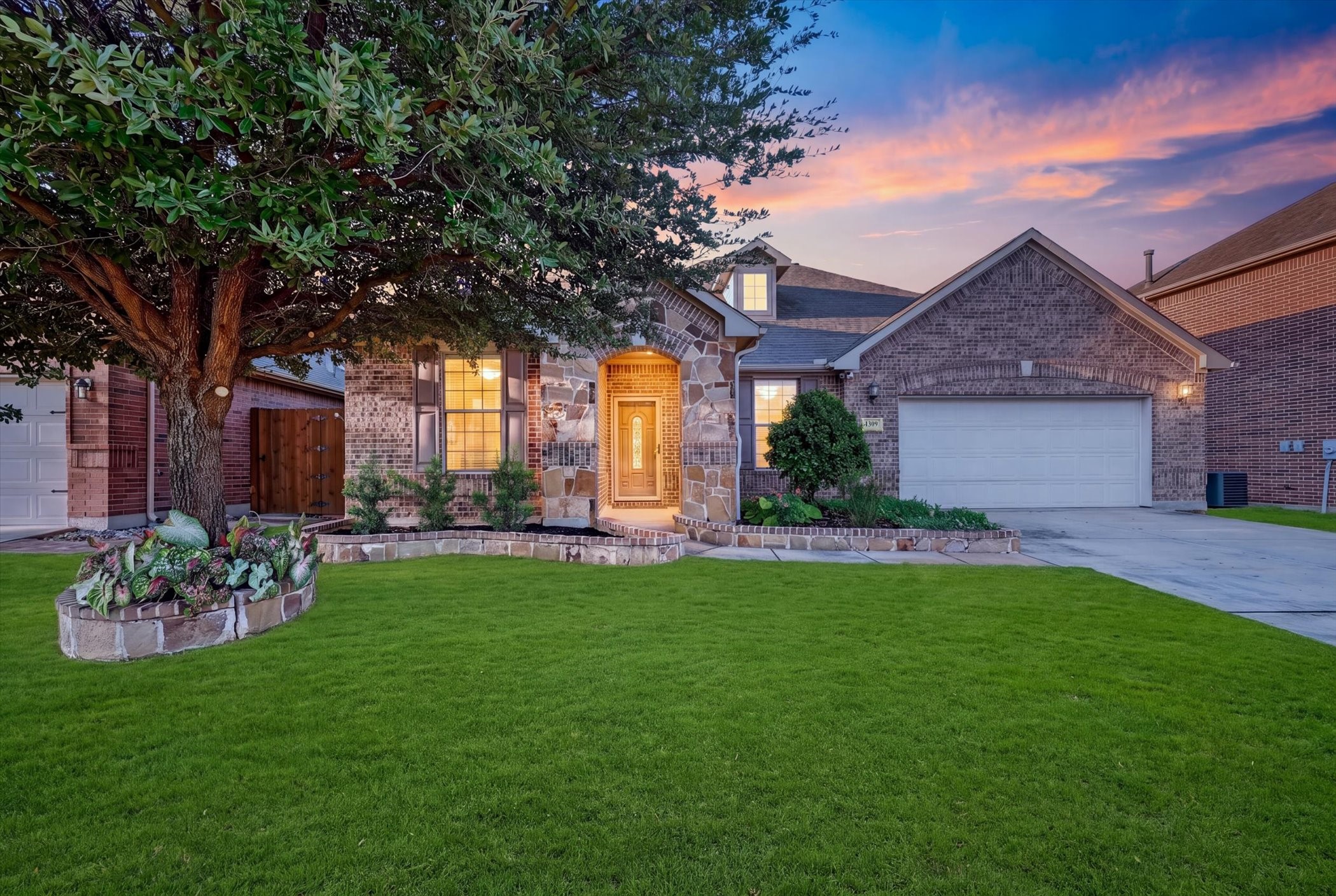 1309 Mesa Crest Drive — photo
