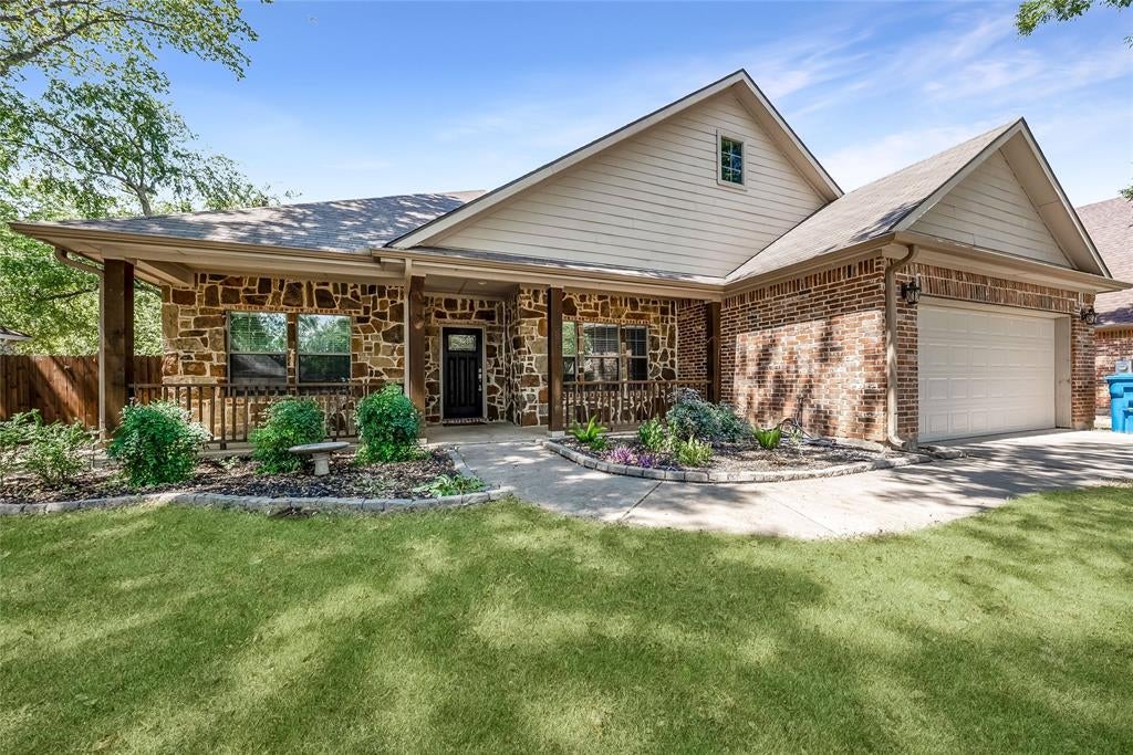 505 Cove Drive — photo