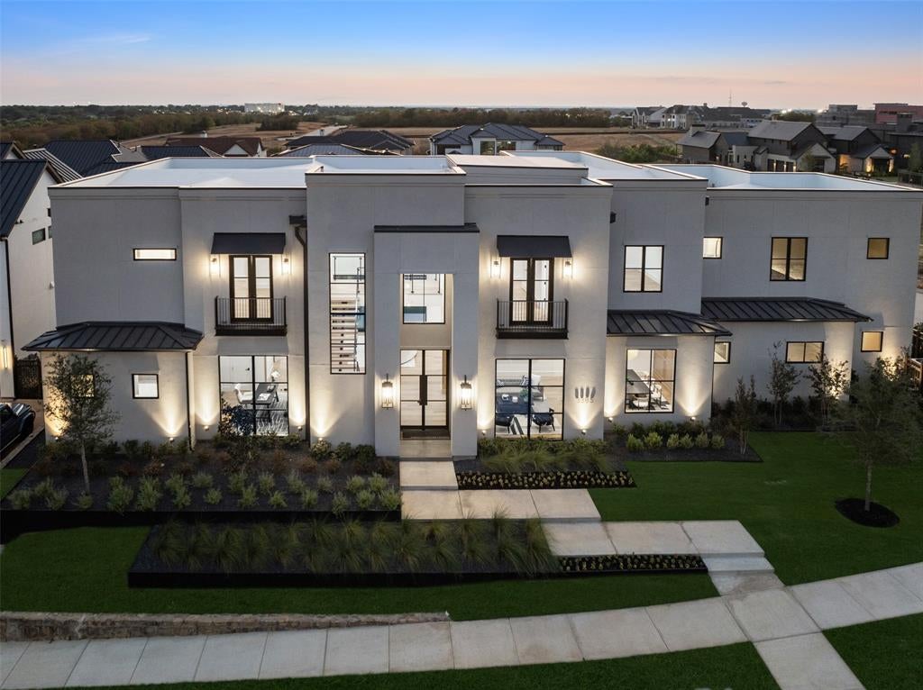 3385 Tuscan Oaks Drive — photo