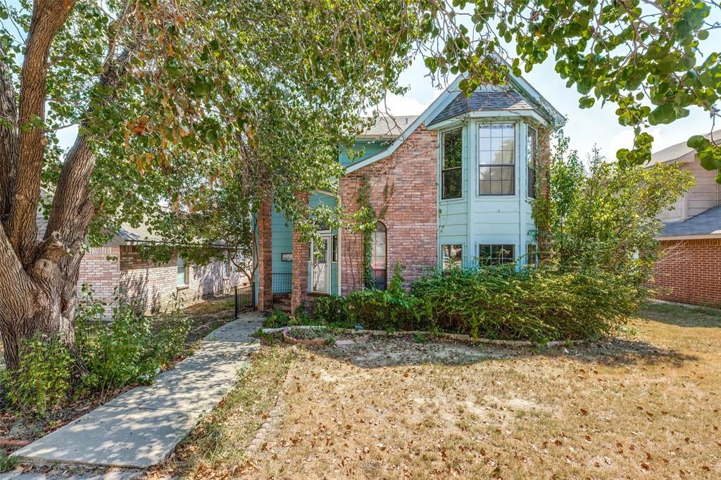 2315 Cuesta Lane — photo