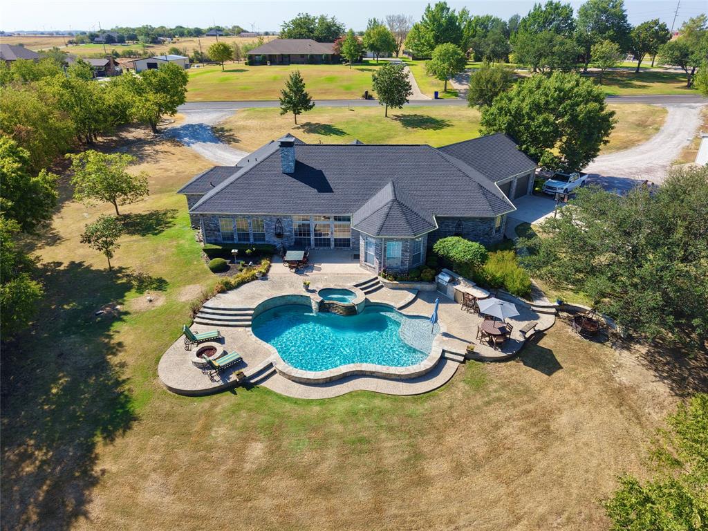 301 Hillside Drive — photo