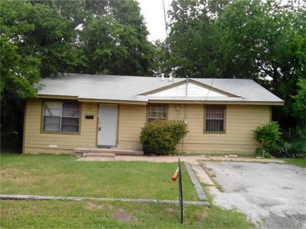 1607 Gibbons Street — photo