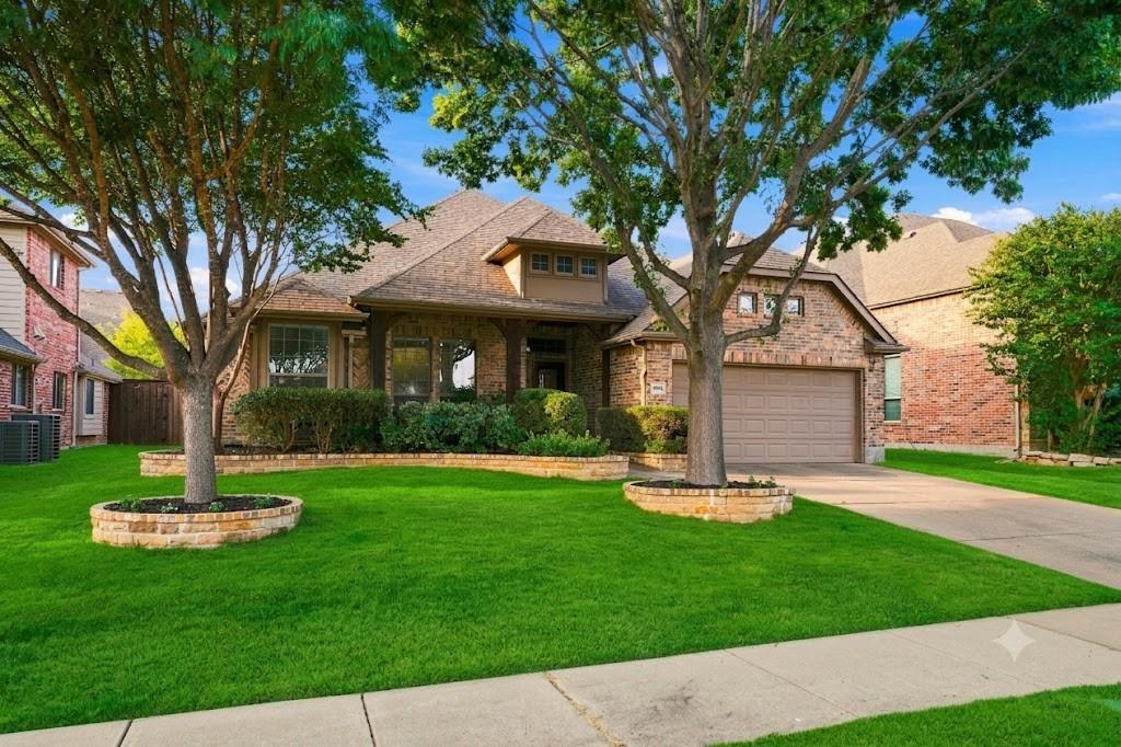 9878 Avalon Drive — photo