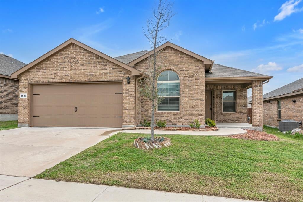 2225 Stallings Road — photo