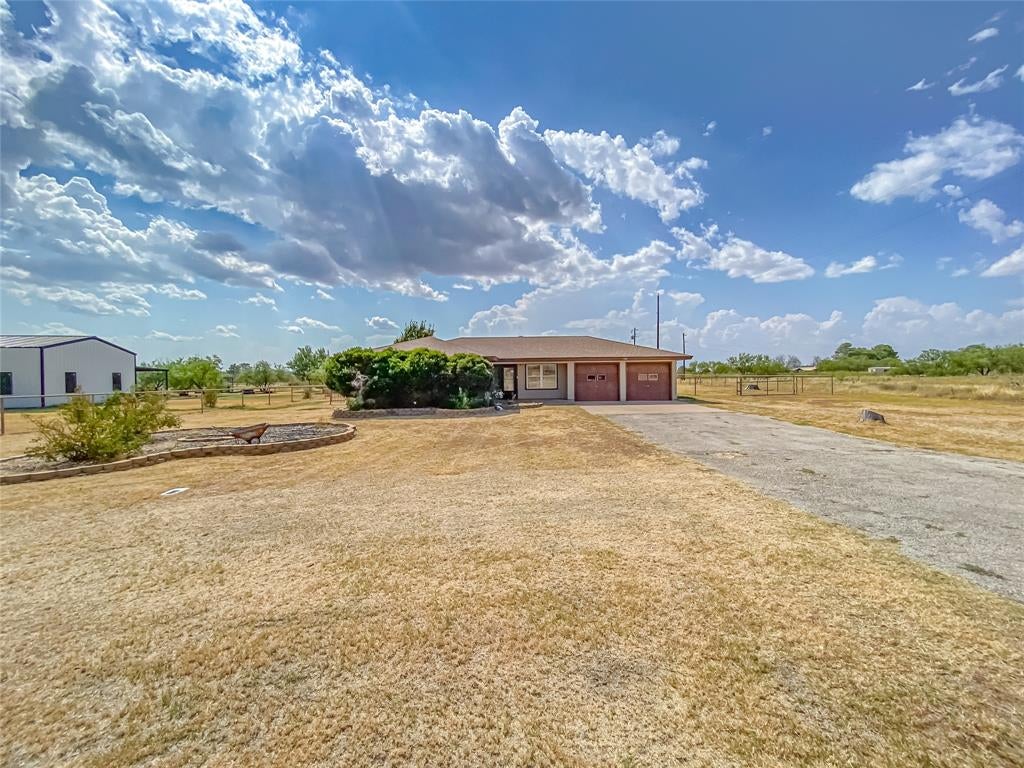 520 Greenfield Road — photo