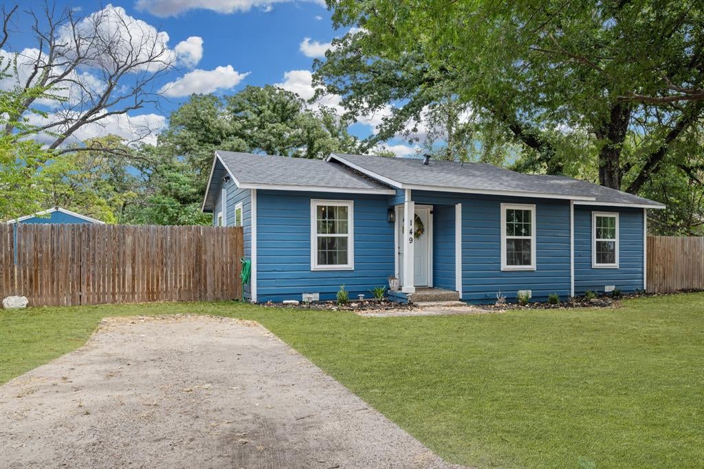149 Gordon Drive — photo