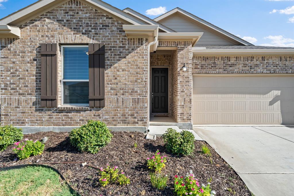 949 Brock Drive — photo