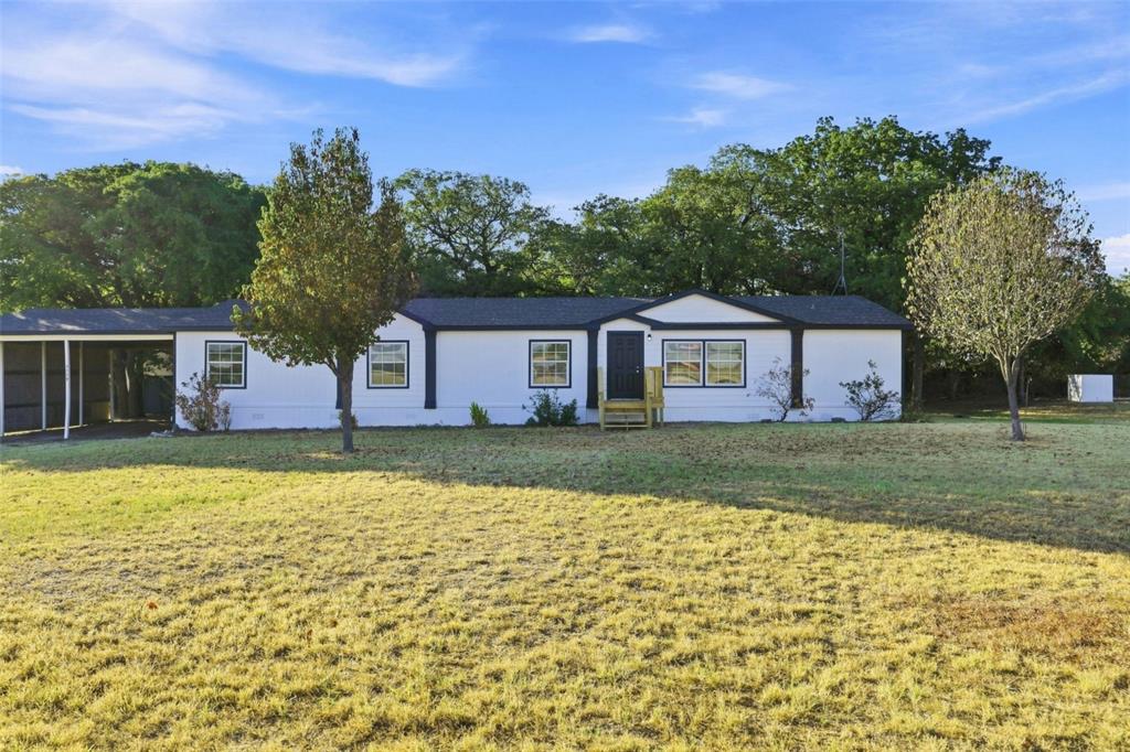 5209 Shaw Road — photo
