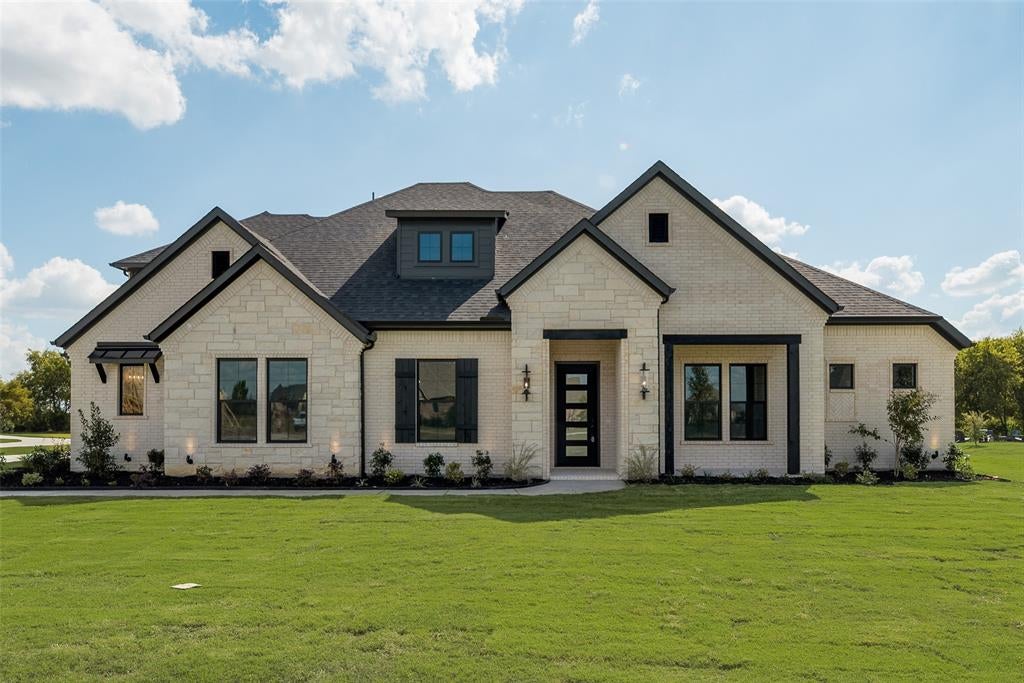 4418 Lake Breeze Drive — photo