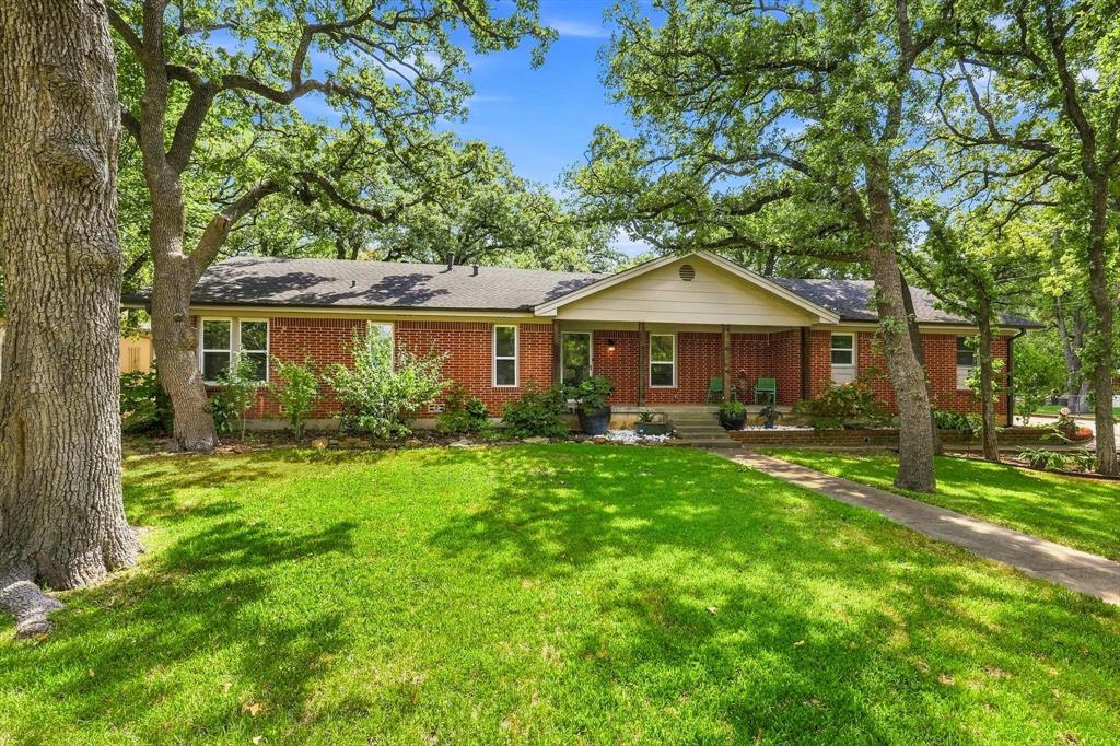 307 Shadow Lane, Euless, TX 76039 — photo 3