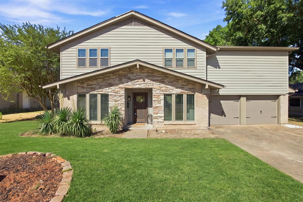 12235 Treeview Lane — photo