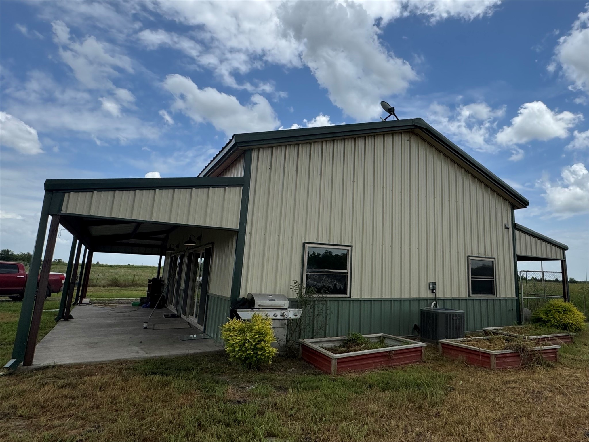 678 County Road 1063 — photo