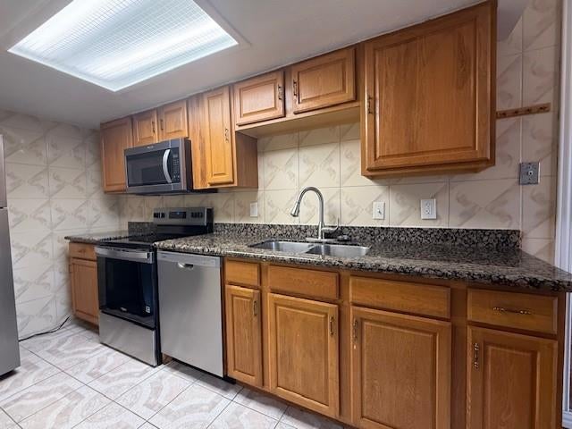 12802 Midway Road 2016 — photo