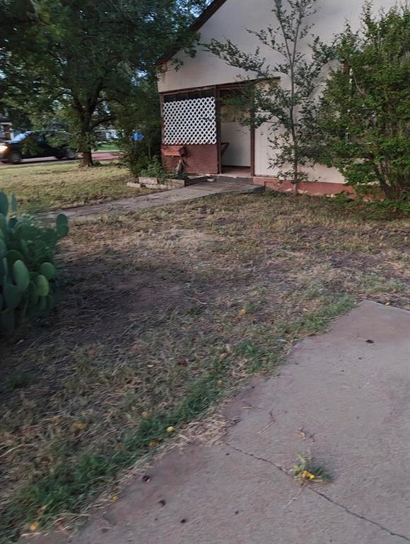 900 S 13th Street — photo