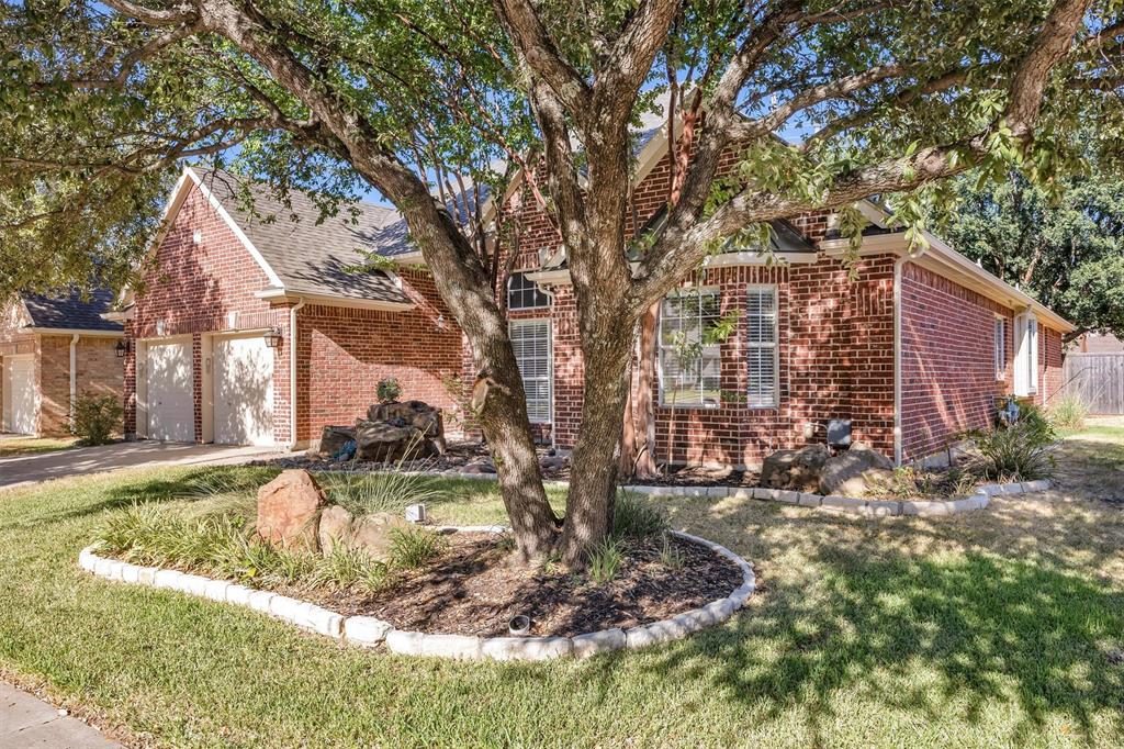 2904 Parkhaven Drive — photo