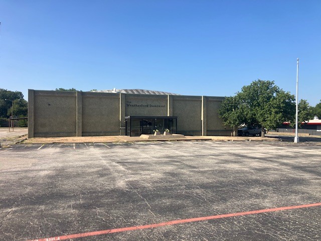 512 Palo Pinto Street — photo