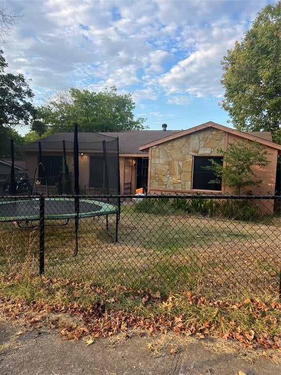 6057 Park Manor Drive — photo