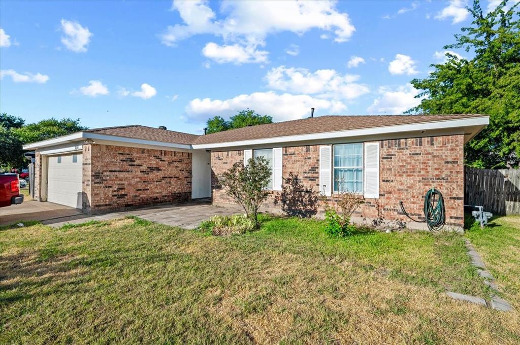 3610 Hummingbird Drive — photo