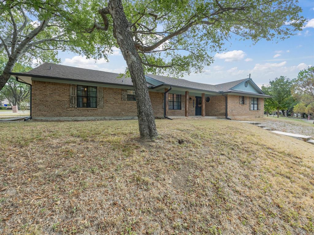 75 Delmore Drive — photo