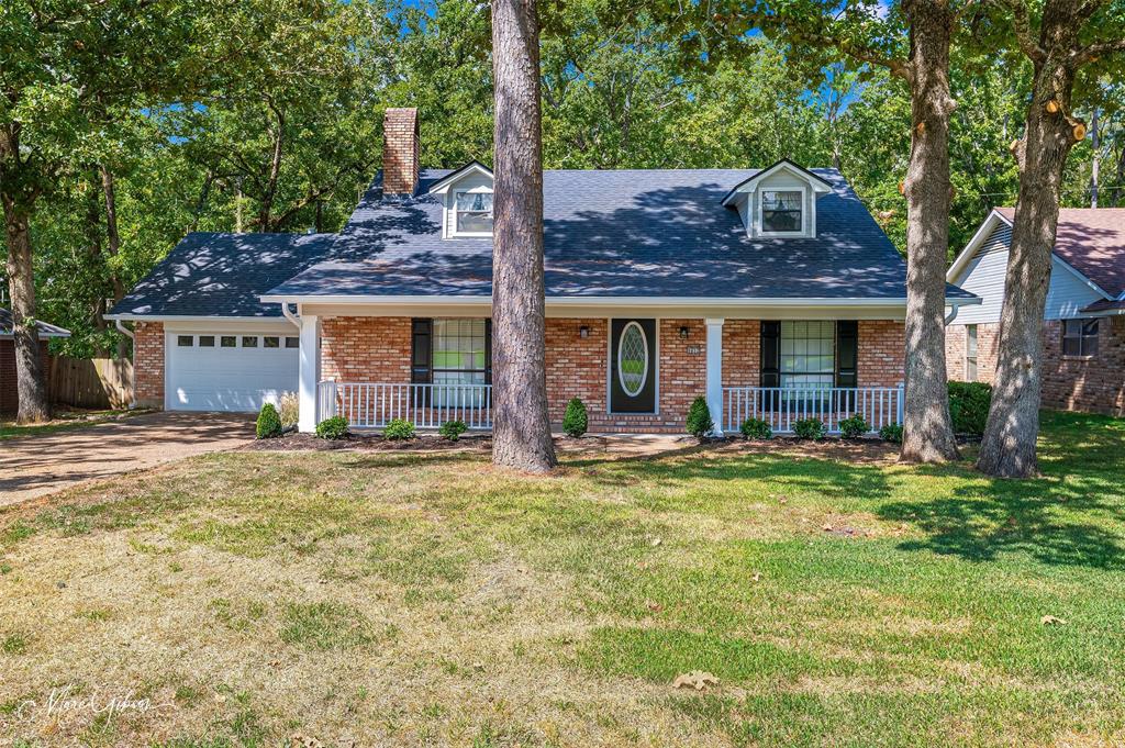 9852 Deepwoods Drive — photo