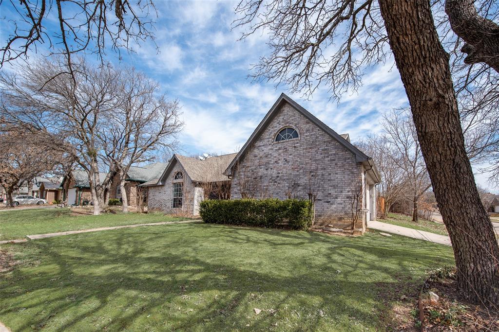 2126 Millwood Drive — photo
