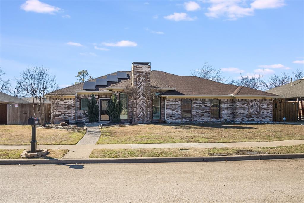 3305 Hilltop Lane — photo