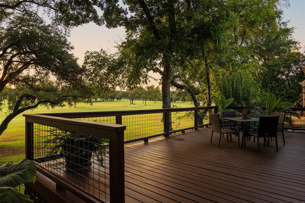 13715 Creekside Place — photo