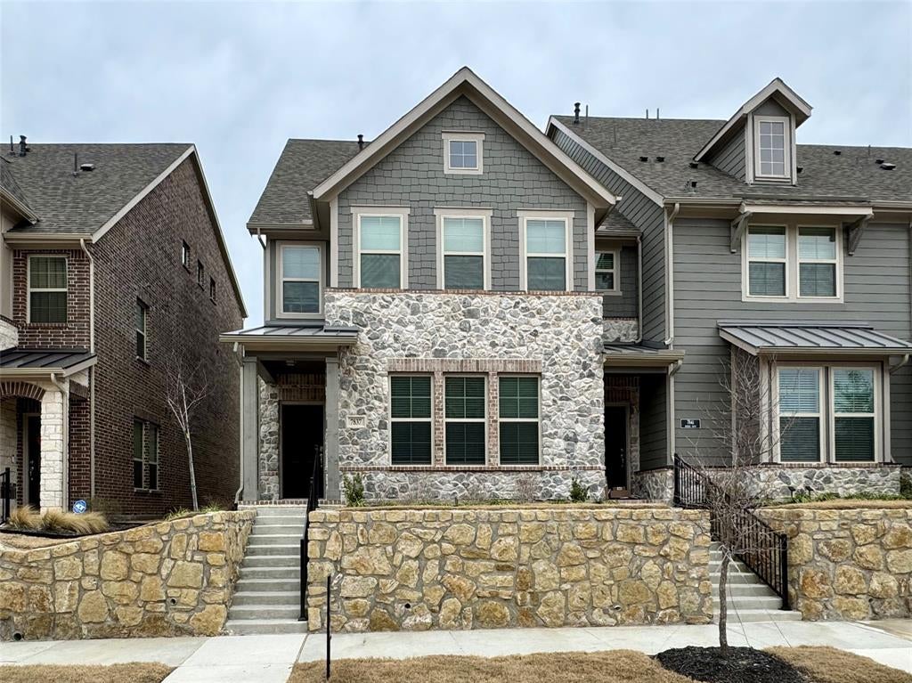 7837 Bayside Drive — photo